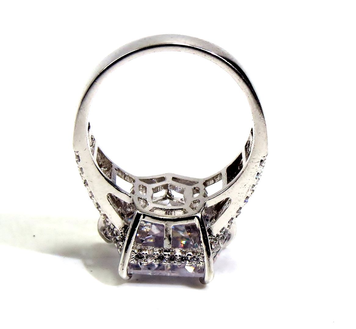 Jewelshingar Jewellery American Diamond Clear Colour Size 17 Silver Plated Ring For Girls ( 93079RIN )
