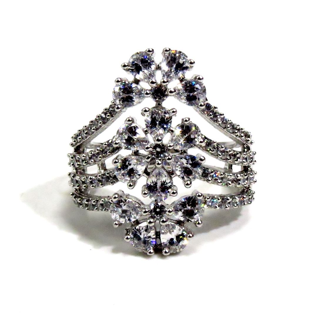 Jewelshingar Jewellery American Diamond Clear Colour Size 16 Silver Plated Ring For Girls ( 93139RIN )
