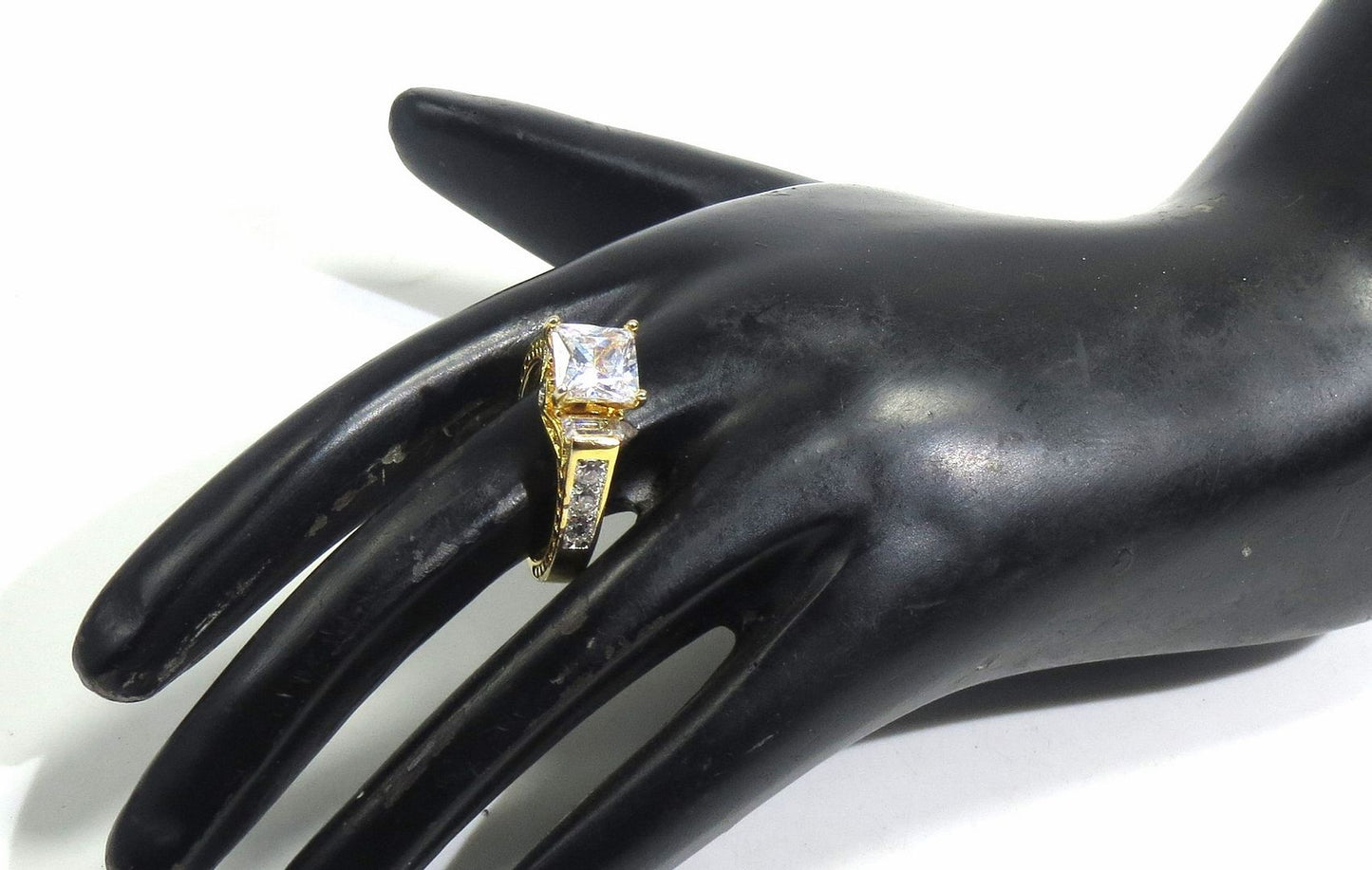 Jewelshingar Jewellery American Diamond Clear Colour Size 17 Gold Plated Ring For Girls ( 93213RIN )