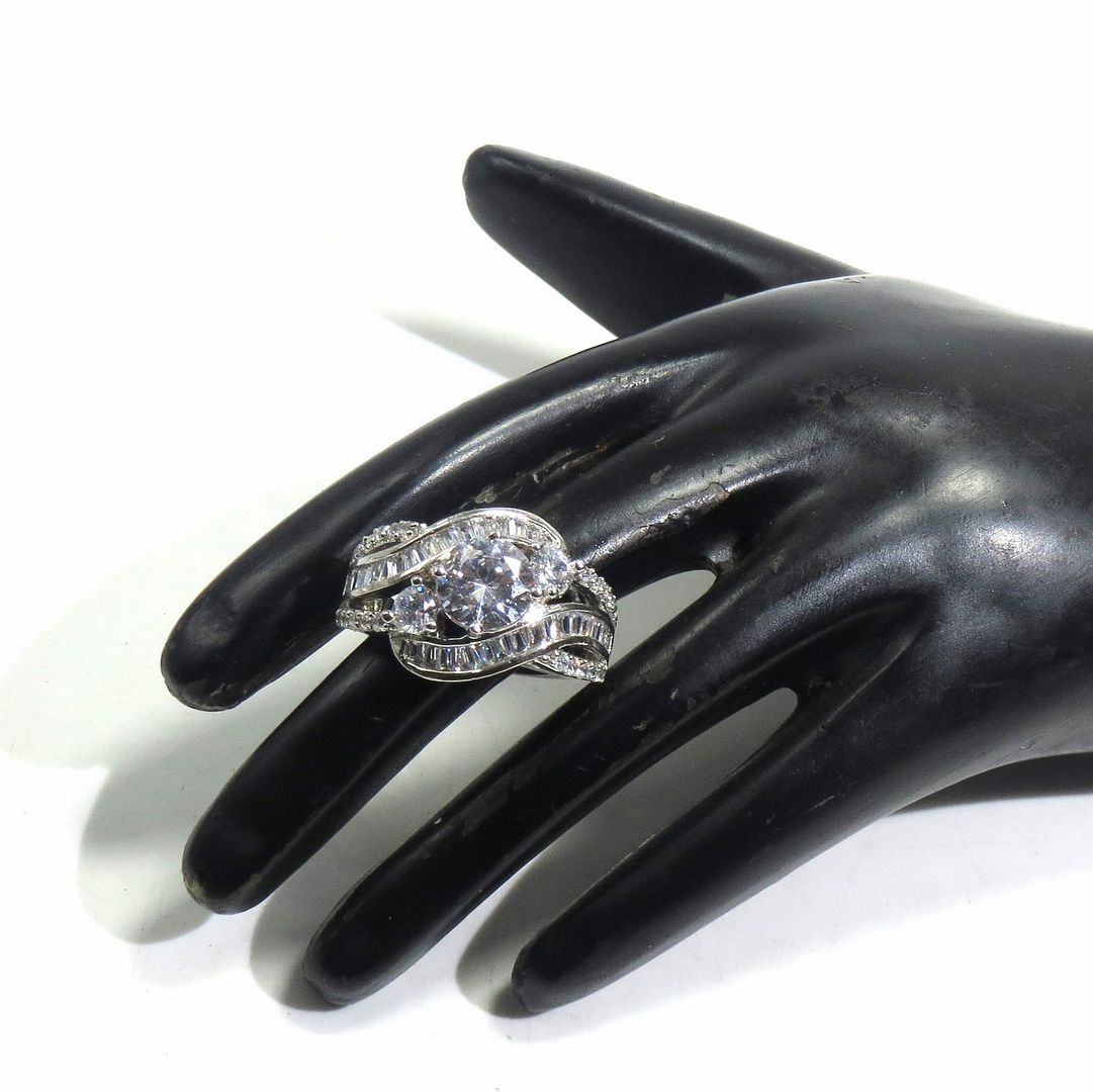 Jewelshingar Jewellery American Diamond Clear Colour Size 15 Silver Plated Ring For Girls ( 93218RIN )