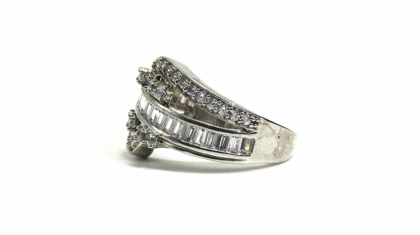 Jewelshingar Jewellery American Diamond Clear Colour Size 17 Silver Plated Ring For Girls ( 93248RIN )