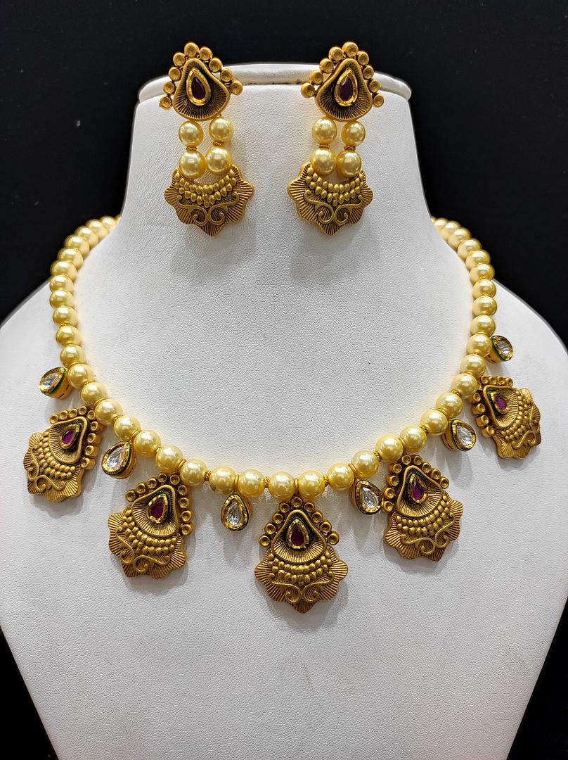 Fine Fashion Kundan Polki Jewellery Set By Chokerset CSACS425