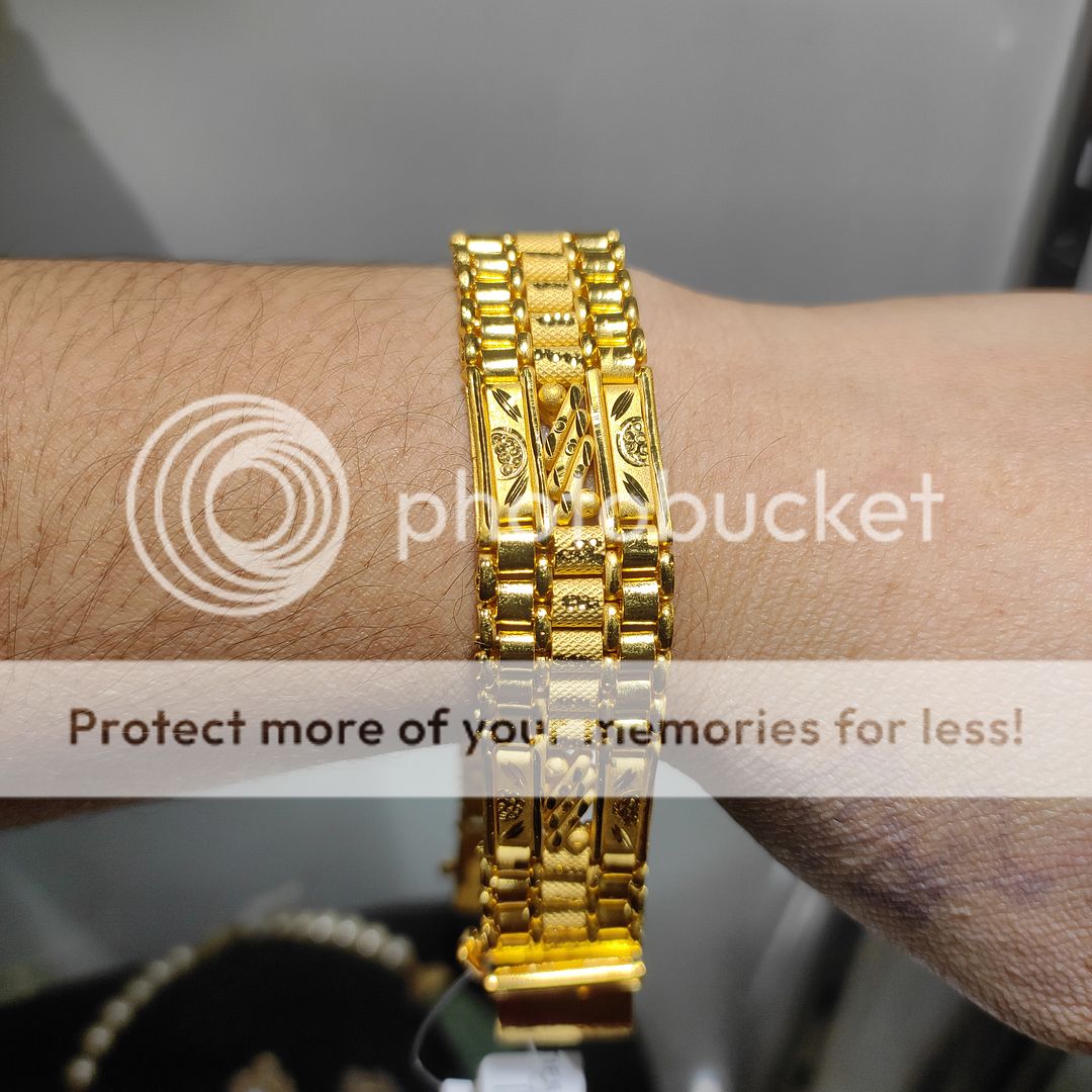 200 Milligram Gold Forming Bracelet By Chokerset WAB609