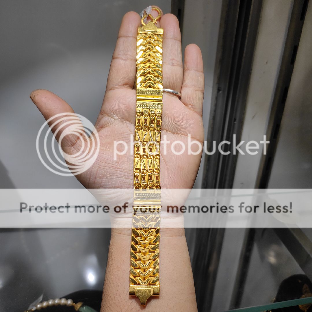 200 Milligram Gold Forming Bracelet By Chokerset WAB626