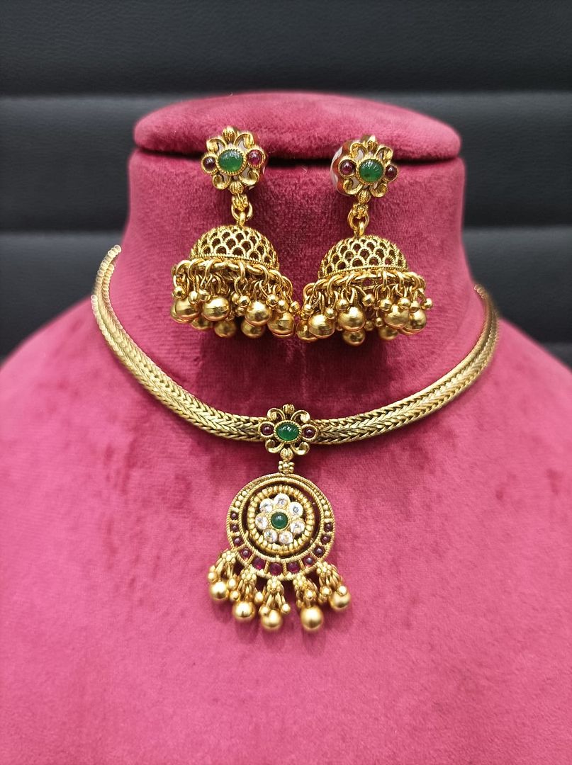 Polki Antique Necklace By Chokerset Colour Multi, Plating Gold CSKS4397