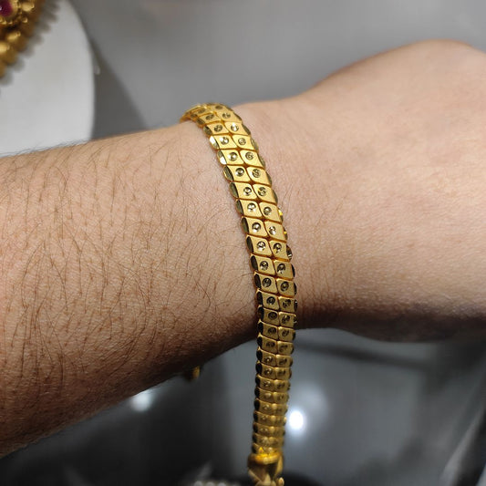 200 Milligram Gold Forming Bracelet By Chokerset WAB636