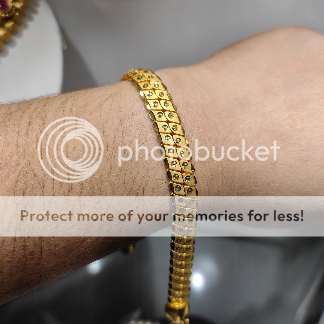 200 Milligram Gold Forming Bracelet By Chokerset WAB636