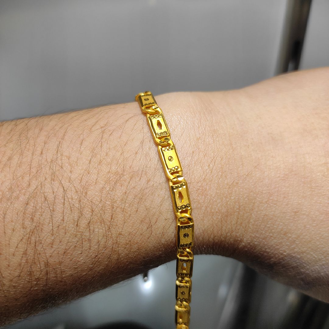 200 Milligram Gold Forming Bracelet By Chokerset WAB640