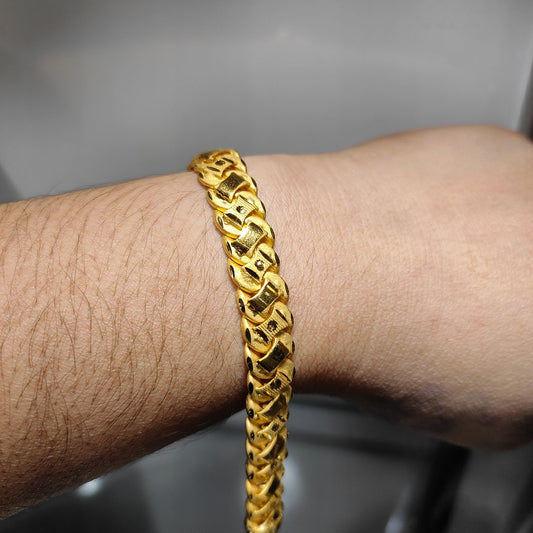 200 Milligram Gold Forming Bracelet By Chokerset WAB645