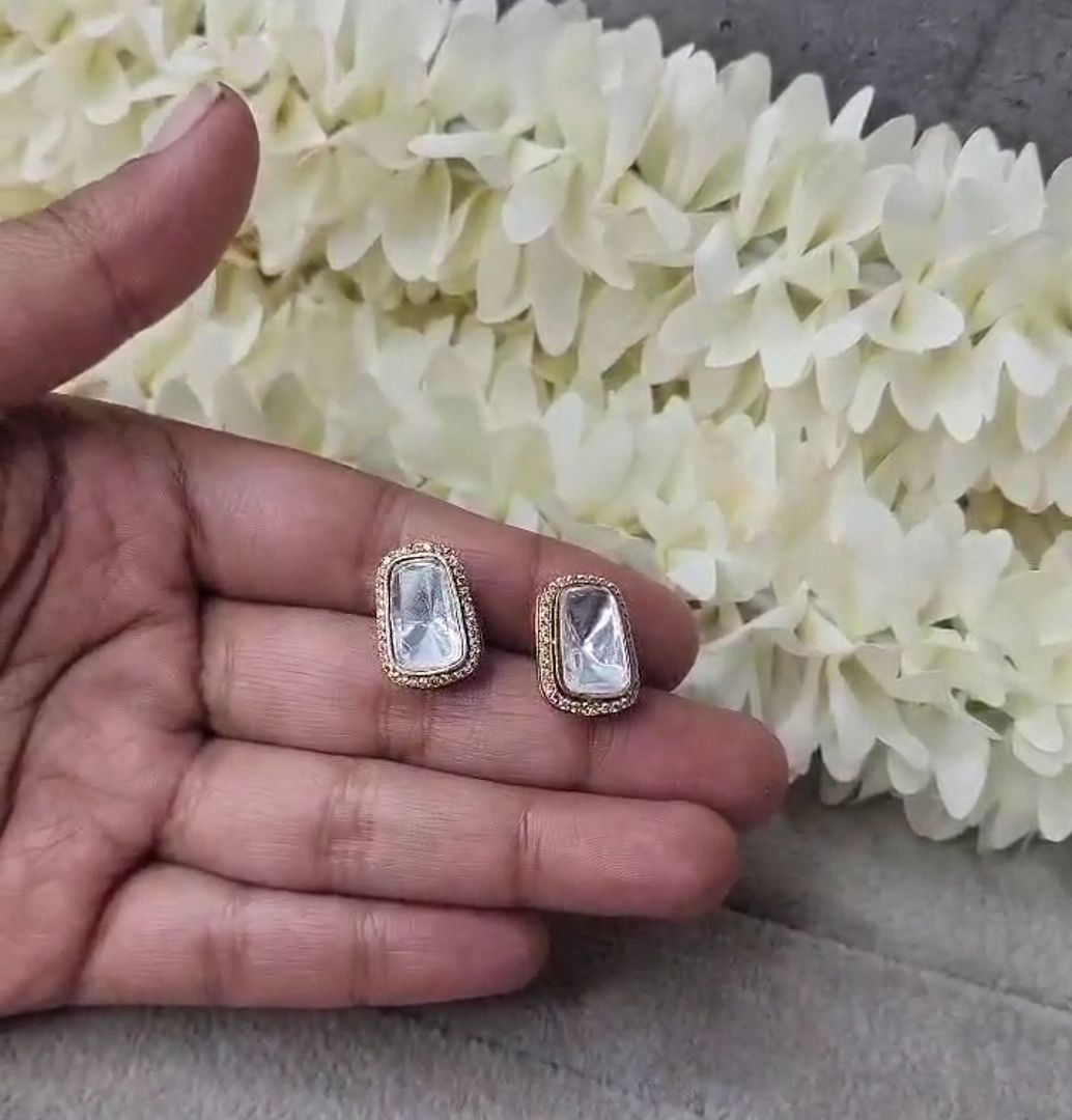 Fine Fashion Jewellery Earrings By Chokerset APE1136