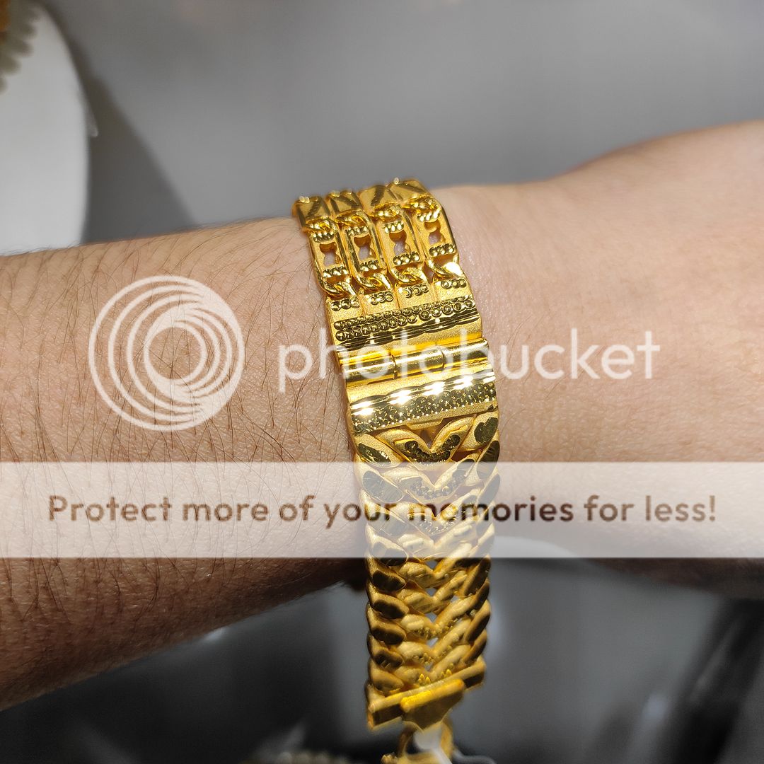200 Milligram Gold Forming Bracelet By Chokerset WAB626