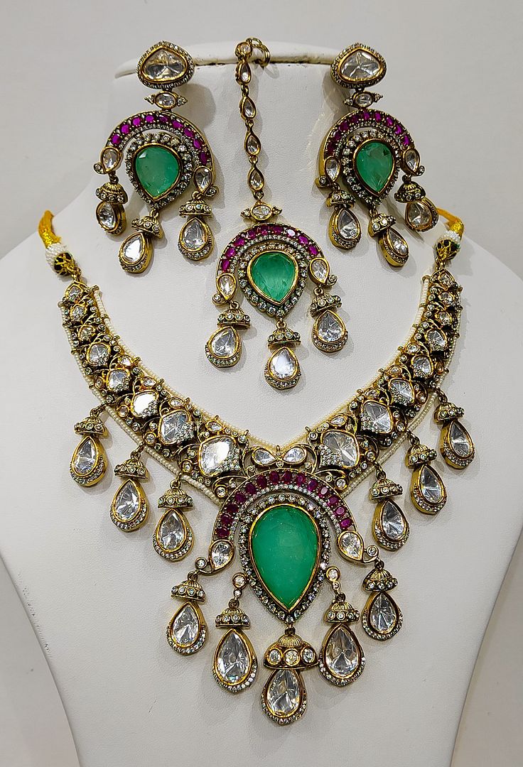 Antique Gold Forming Necklace Earrings Maangtikka By Chokerset NECK4706
