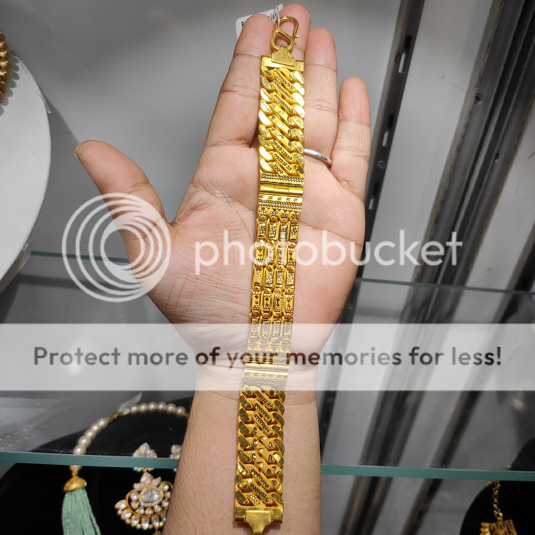 200 Milligram Gold Forming Bracelet By Chokerset WAB625