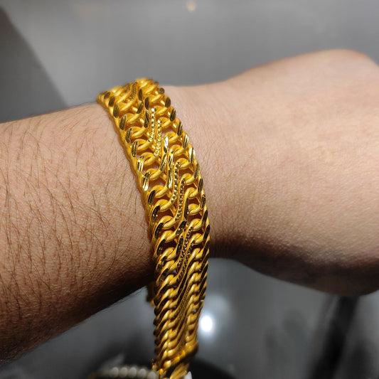 200 Milligram Gold Forming Bracelet By Chokerset WAB624