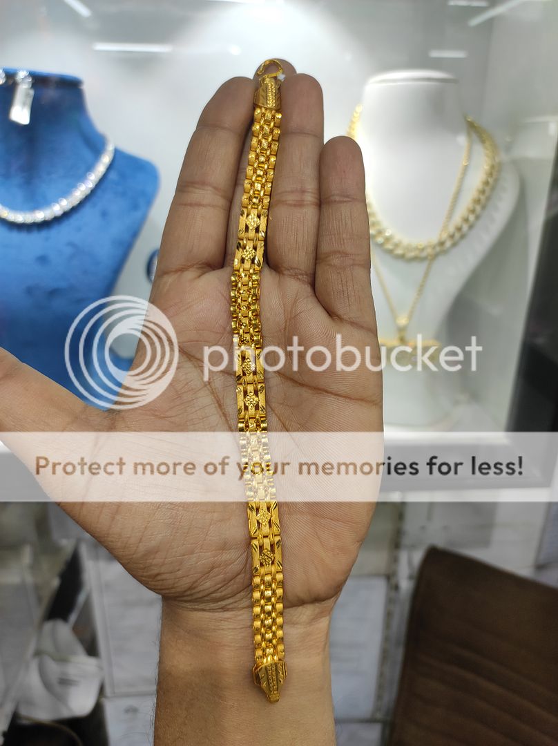 200 Milligram Gold Forming Bracelet By Chokerset WAB557