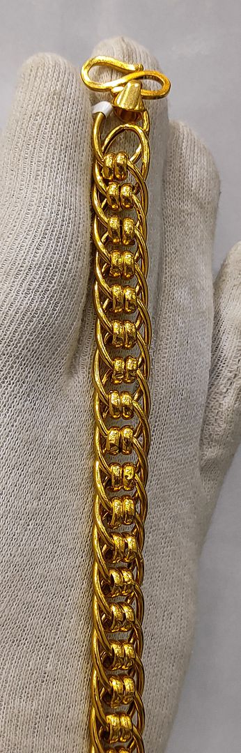 9.5 Size 300 Mg. Gold Forming Bracelet By Chokerset BRACE373