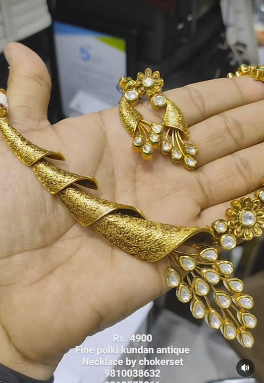 Kundan Necklace In Clear Colour And Gold Plating By Chokerset NKWA0077