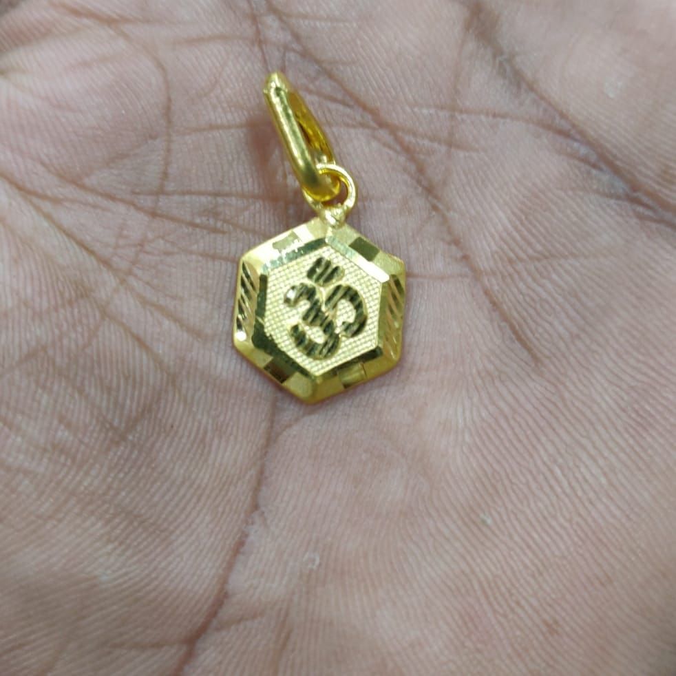 GOLD FORMING PENDANT BY CHOKERSET P7654436