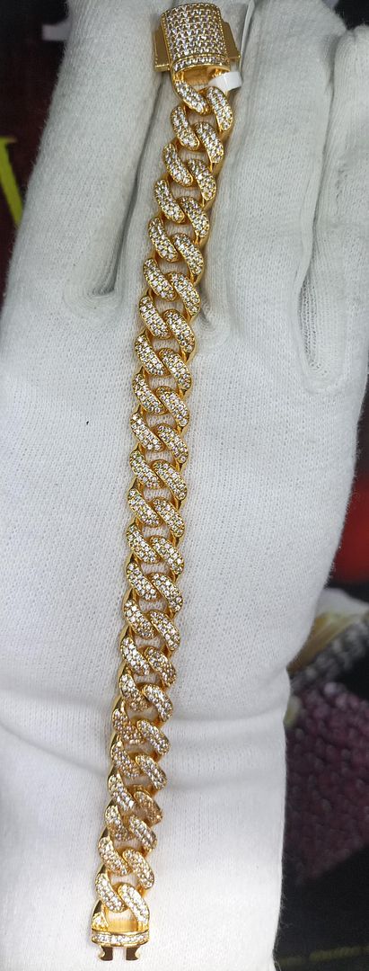 7.5 Size 100 Mg. Gold Forming Bracelet By Chokerset BRACE355