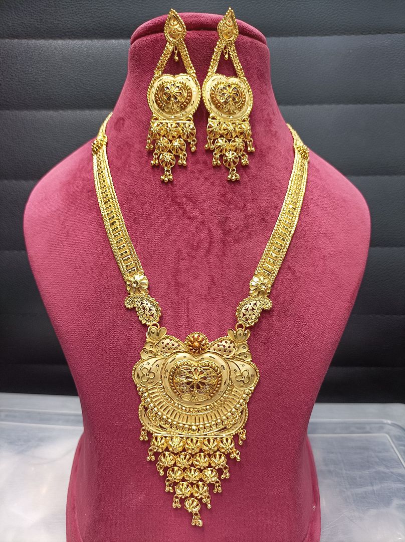 Gold Forming Necklace By Chokerset NECK4723