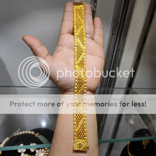 200 Milligram Gold Forming Bracelet By Chokerset WAB632