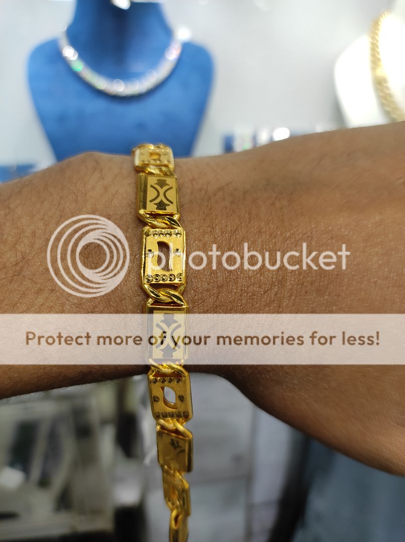 200 Milligram Gold Forming Bracelet By Chokerset WAB534