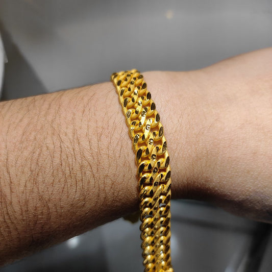 200 Milligram Gold Forming Bracelet By Chokerset WAB631