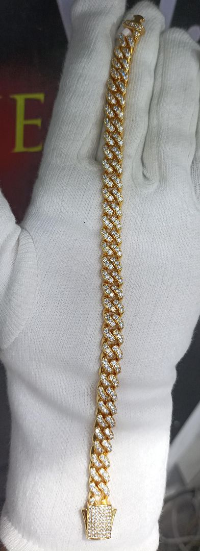 8 Size 100 Mg. Gold Forming Bracelet By Chokerset BRACE352