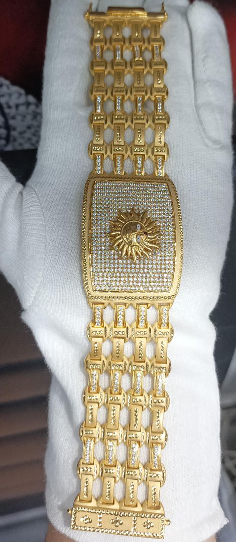 8.5 Size 200 Mg. Gold Forming Bracelet By Chokerset BRACE365