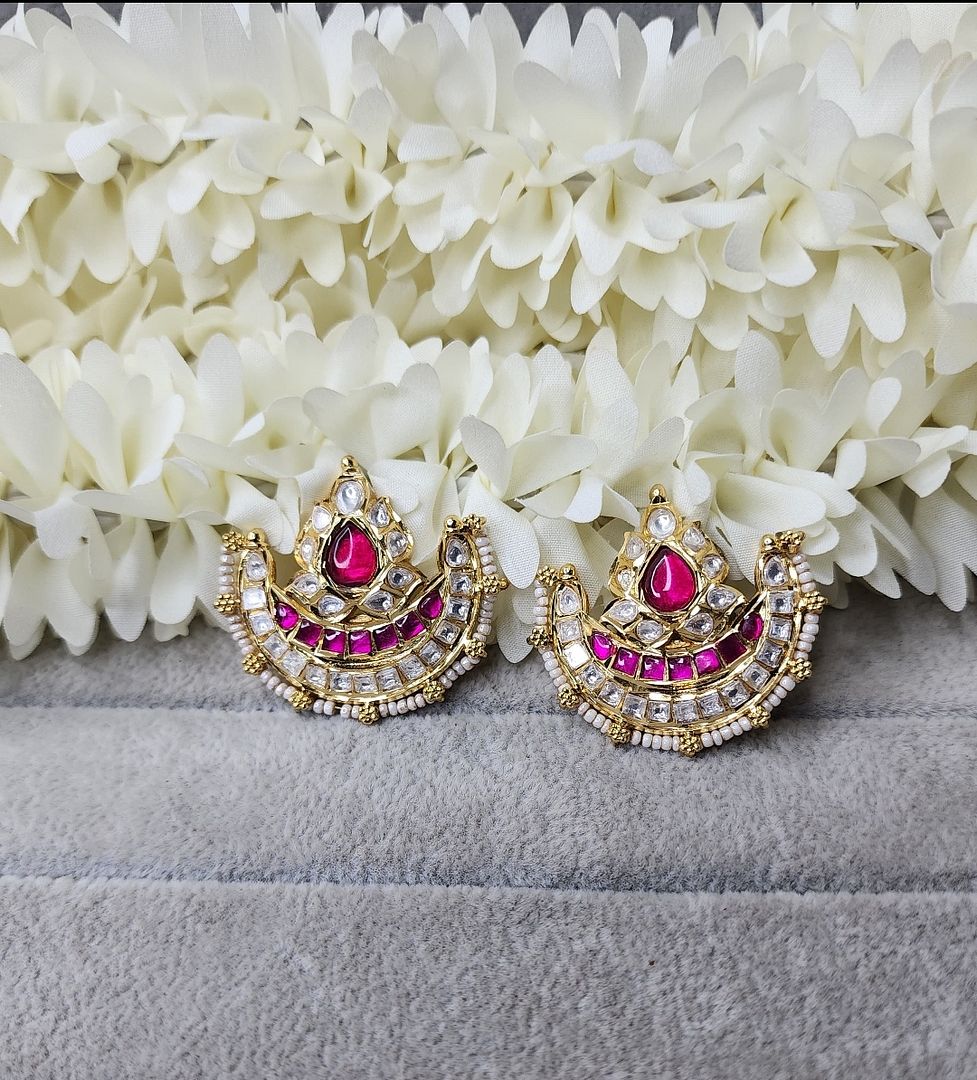 Fine Fashion Jewellery Earrings By Chokerset APE1105