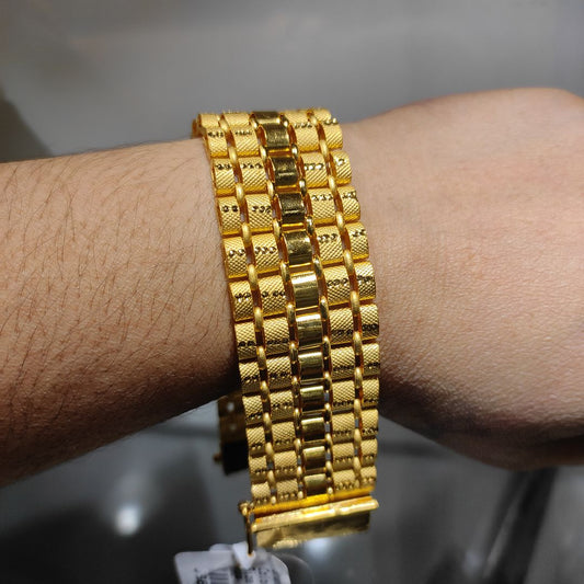 200 Milligram Gold Forming Bracelet By Chokerset WAB612