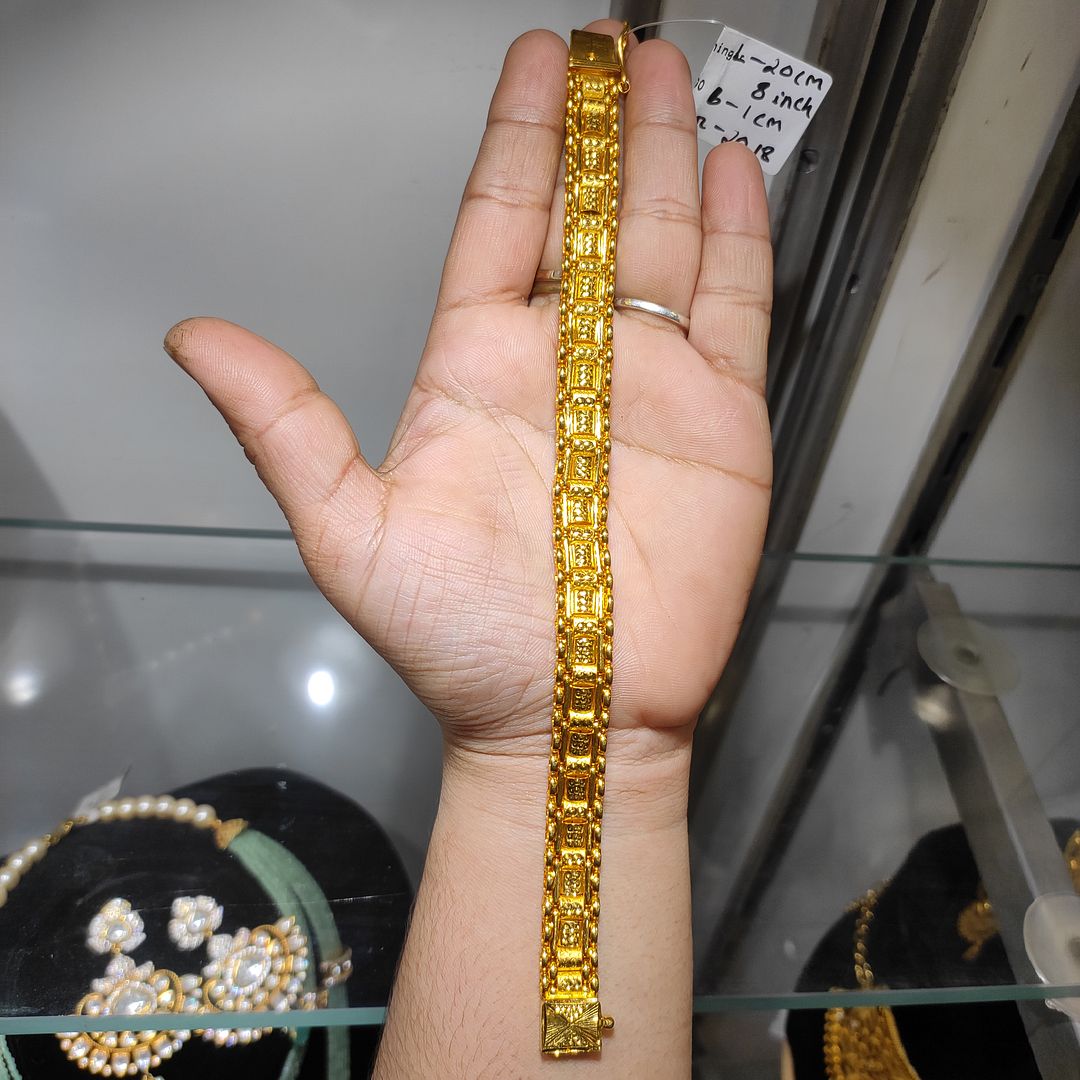 200 Milligram Gold Forming Bracelet By Chokerset WAB630