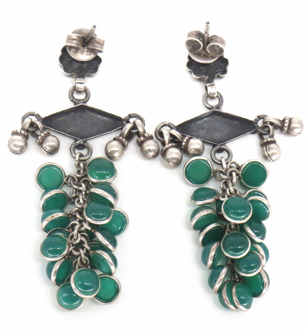 Jewelshingar Jewellery 925 Sterling Silver Plated Green Colour Earrings For Women ( 57501SSE )