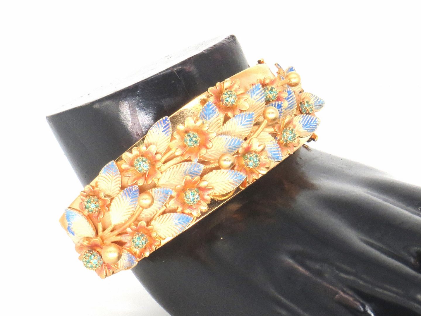 Jewelshingar Jewellery Rose Gold Plated Bracelets For Women ( 57863BCD )