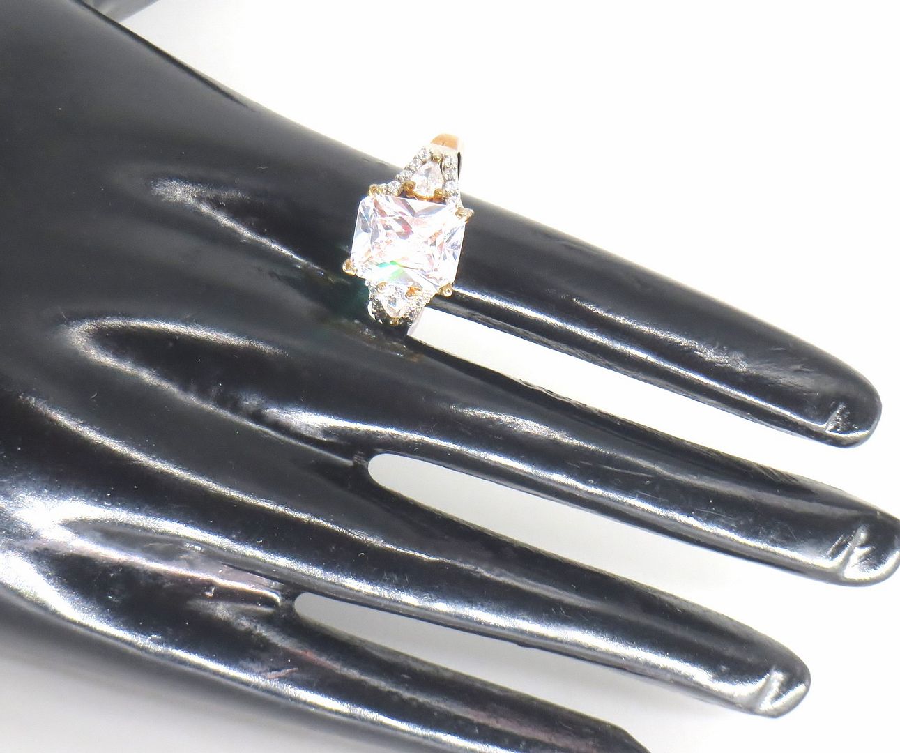 Jewelshingar Jewellery American Diamond Clear Colour Size 15 Gold Plated Ring For Girls ( 59062RIN )