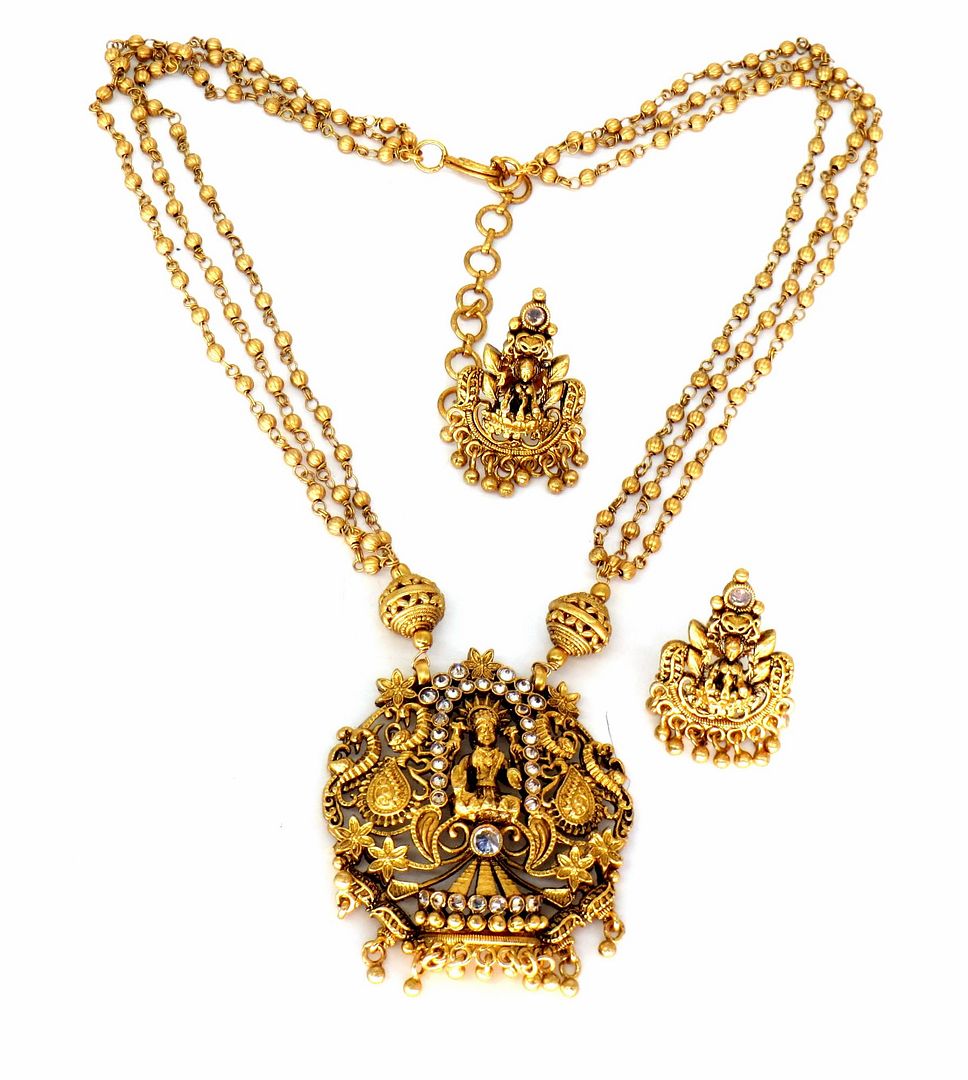 Jewelshingar Jewellery Fine Antique Polki Kundan Gold Plated Gold Colour Pendant Set For Women ( 60453ASP )