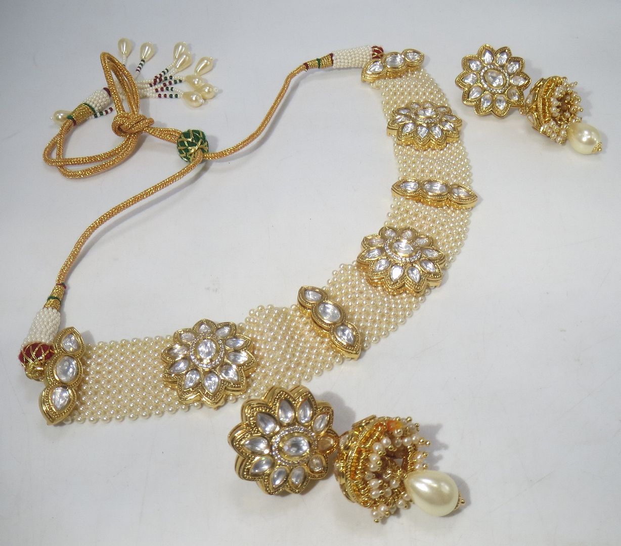 Jewelshingar Jewellery Fine Antique Polki Kundan Gold Plated Clear Colour Necklace For Women ( 60571ACS )