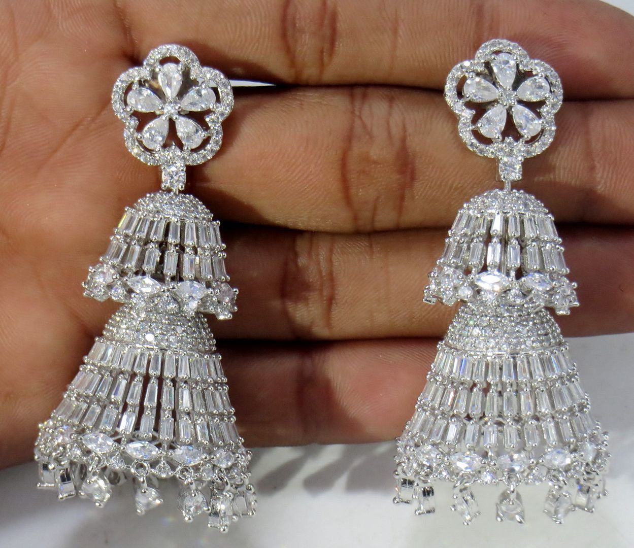 Jewelshingar Jewellery Silver Plated Diamond Earring For Women ( 62132EAJ )