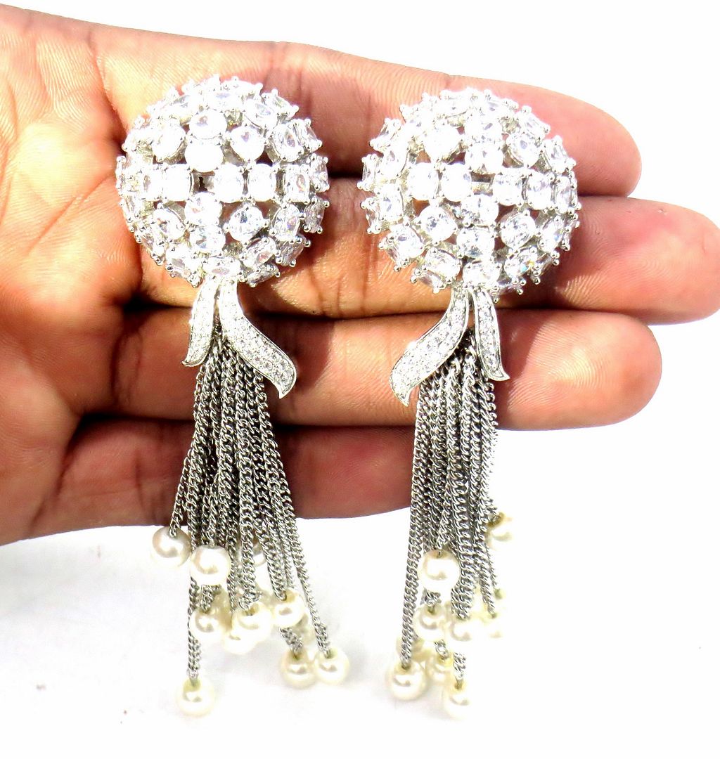 Jewelshingar Jewellery Silver Plated Diamond Earring For Women ( 62137EAD )