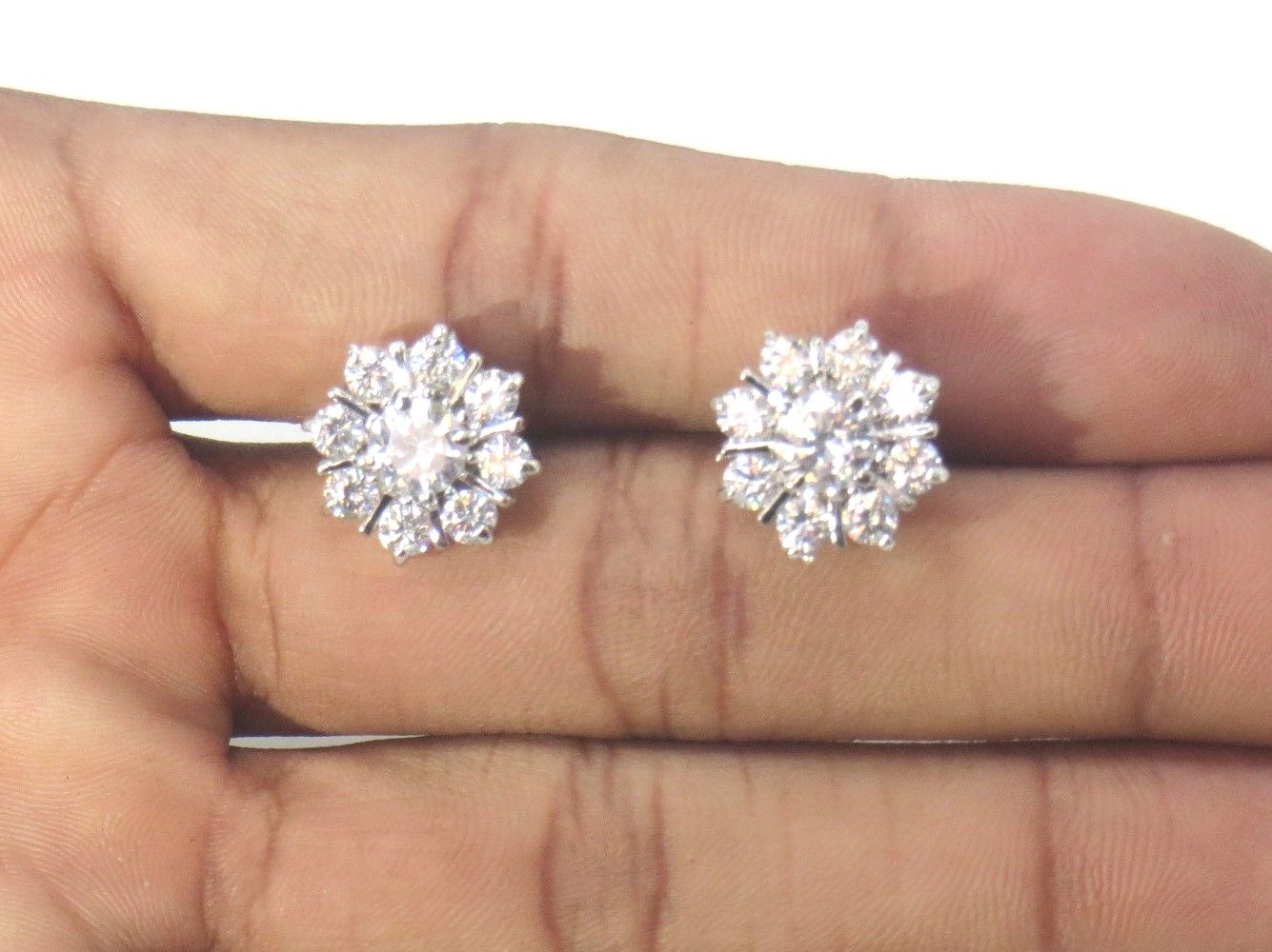 Jewelshingar Jewellery Silver Plated Diamond Earring For Women ( 62188GJT )