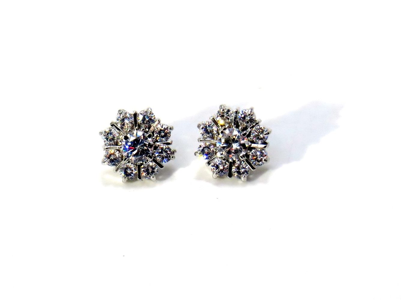 Jewelshingar Jewellery Silver Plated Diamond Earring For Women ( 62188GJT )