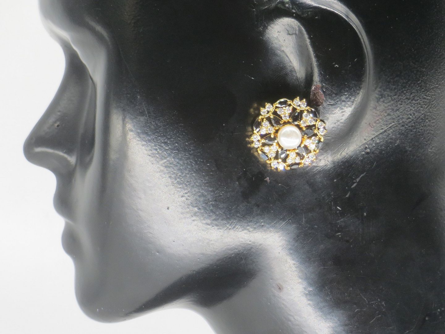 Jewelshingar Jewellery Gold Plated Diamond Earrings For Women ( 62555GJT )