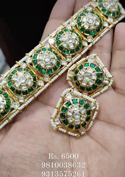 Kundan Necklace In Green Colour And Gold Plating By Chokerset NKWA0016