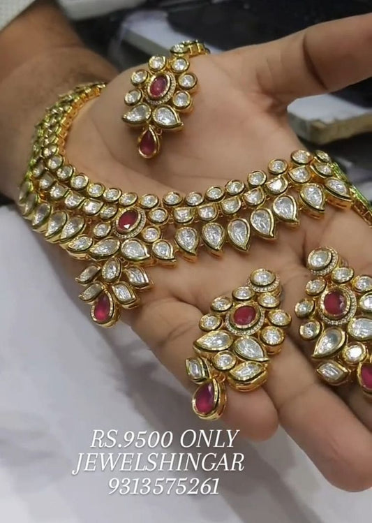 Kundan Necklace In Ruby Colour And Gold Plating By Chokerset NKWA0023