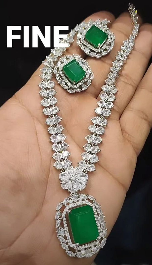 Zircon Necklace In Green Colour And Silver Plating By Chokerset NKWA0163