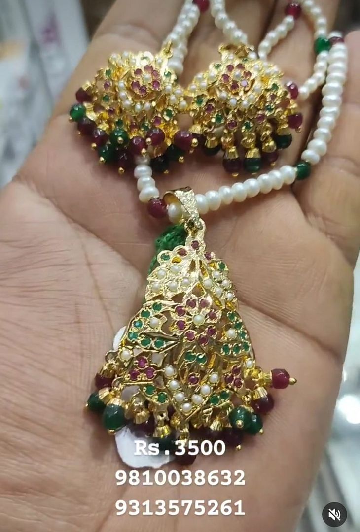 Jadau Pendant Set In Multi Colour Gold Plating By Chokerset JDWA0111