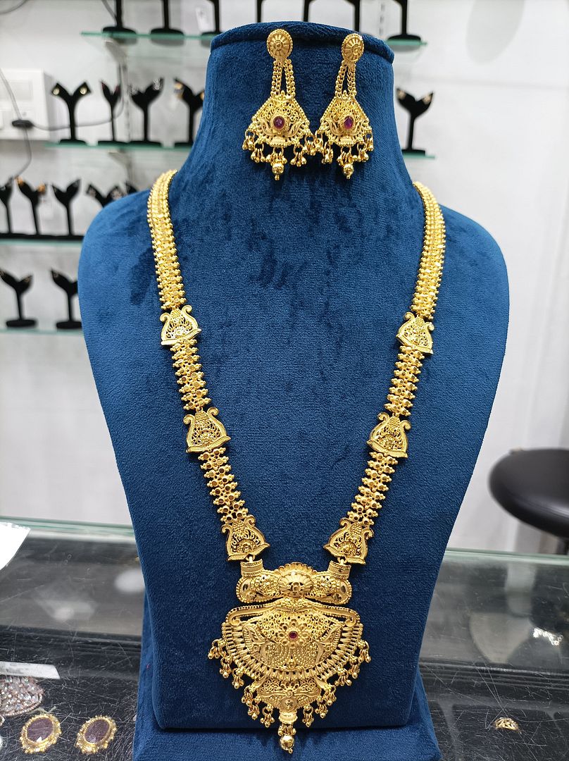 LONG SET RAANI HAAR IN GOLD FORMING BY CHOKERSET LSET1010