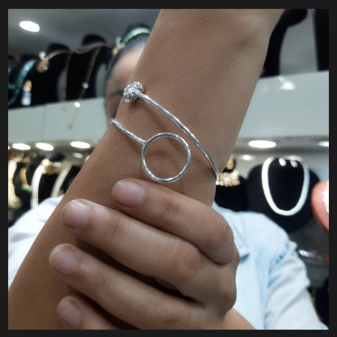 Jewelshingar Fine Sterling Silver 925 Free Size Bracelet